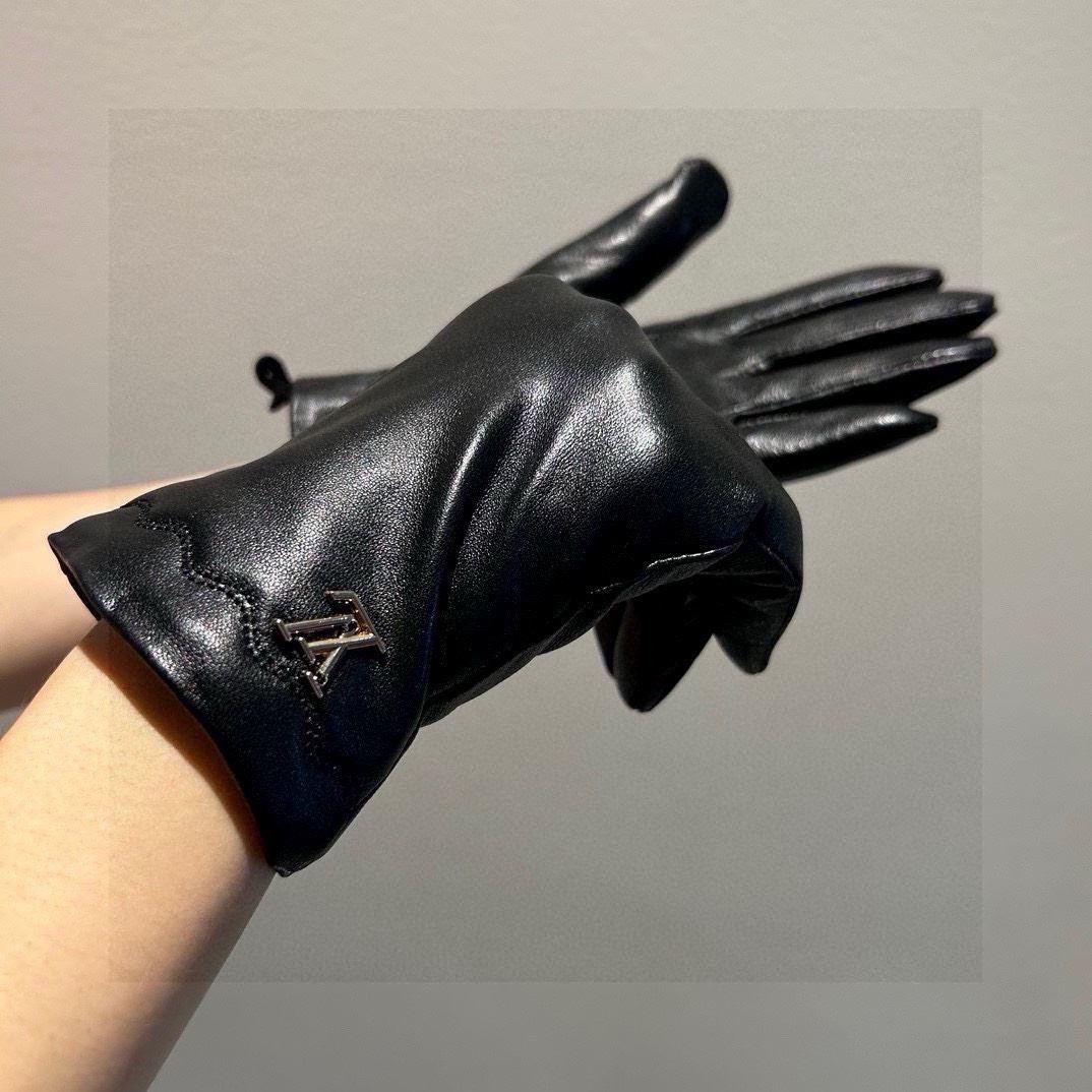 Louis Vuitton Gloves